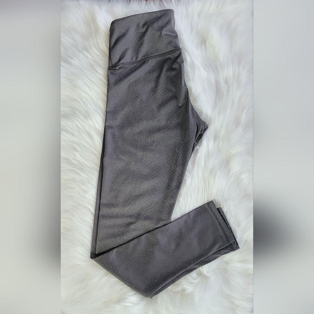 Womens Alya (Francescas) Gray Snakeskin Leggings Size Small